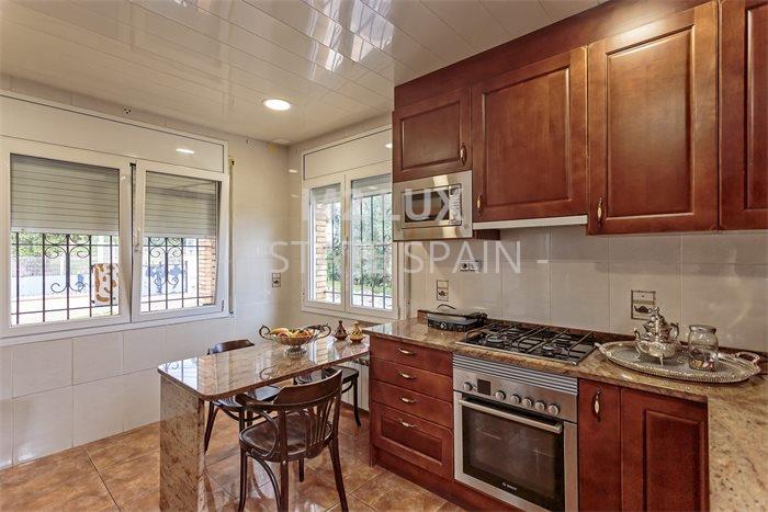 Вилла в Санта-Кристина-де-Аро 237 м2 №VL24102878165  - Продажа - 11 preview