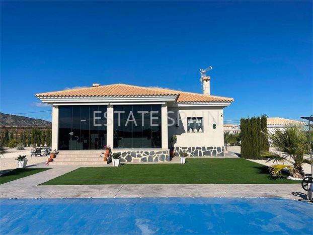 Вилла в Пиносо 120 м2 №VL259171BE04  - Продажа - 1 preview