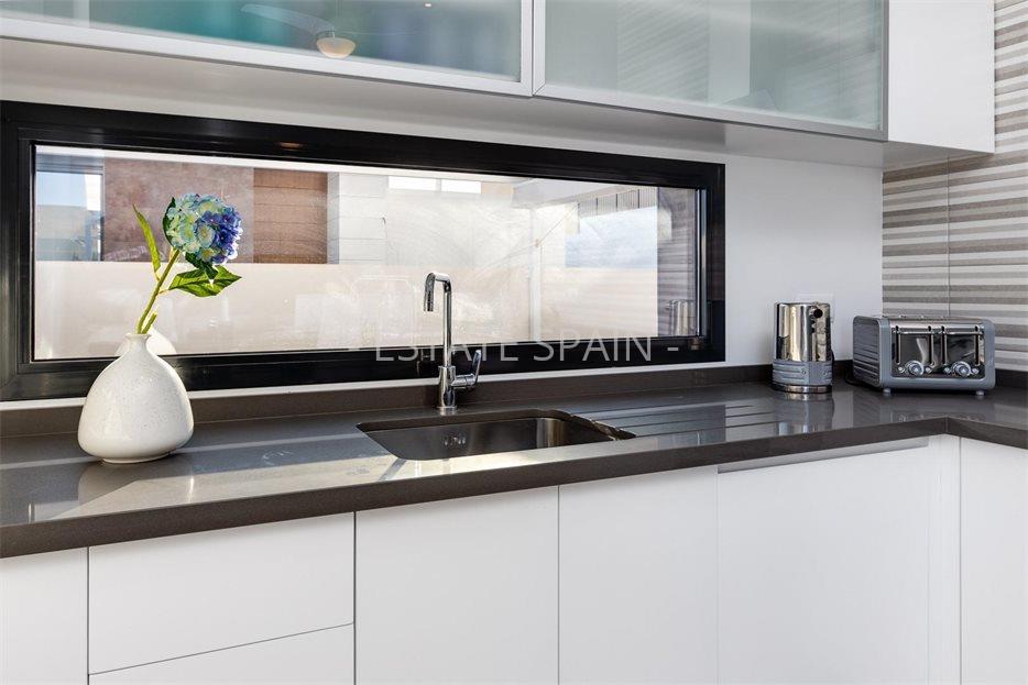 Вилла в Пилар-де-ла-Орадада 111 м2 №VL2511142C0C2  - Продажа - 33 large