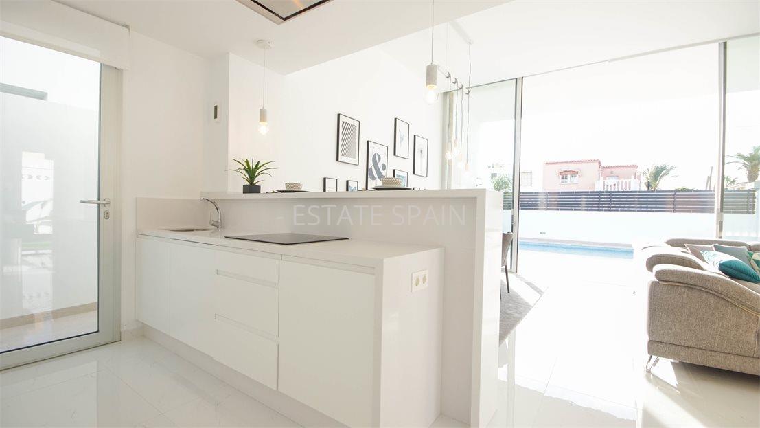 Вилла в Торревьехе 171 м2 №VL193234B6BE  - Продажа - 21 large