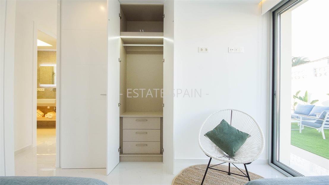 Вилла в Торревьехе 171 м2 №VL193234B6BE  - Продажа - 32 large