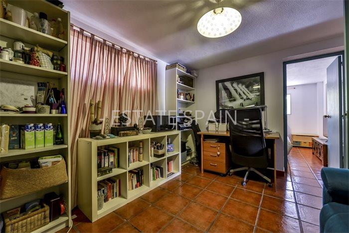 Вилла в Бенидорме 217 м2 №VL2463A5843  - Продажа - 33 preview