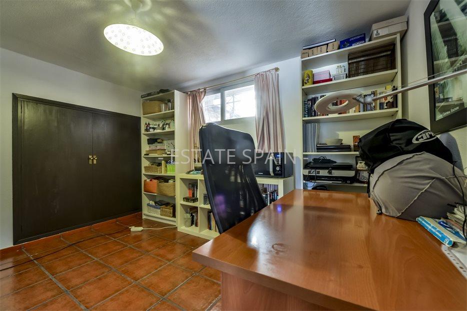 Вилла в Бенидорме 217 м2 №VL2463A5843  - Продажа - 30 large