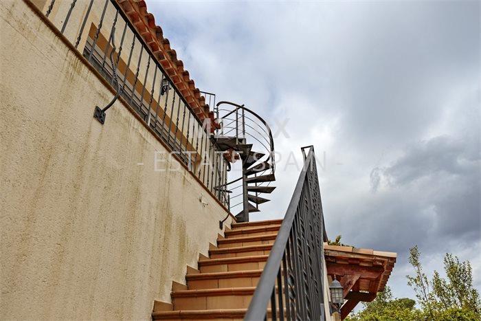 Вилла в Сан-Антони-де-Калонже 388 м2 №VL20525B6898  - Продажа - 55 preview