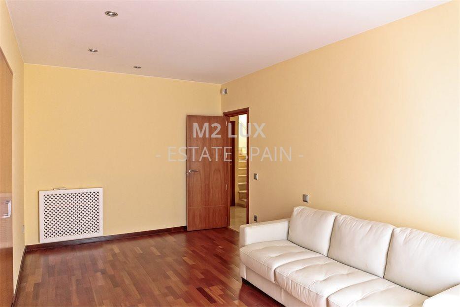 Вилла в Сан-Антони-де-Калонже 388 м2 №VL20525B6898  - Продажа - 47 large