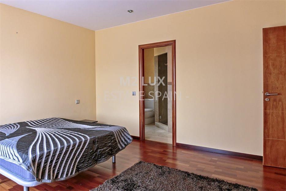 Вилла в Сан-Антони-де-Калонже 388 м2 №VL20525B6898  - Продажа - 35 large