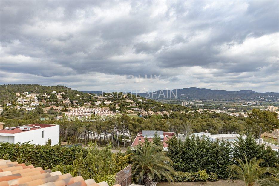 Вилла в Сан-Антони-де-Калонже 388 м2 №VL20525B6898  - Продажа - 3 large