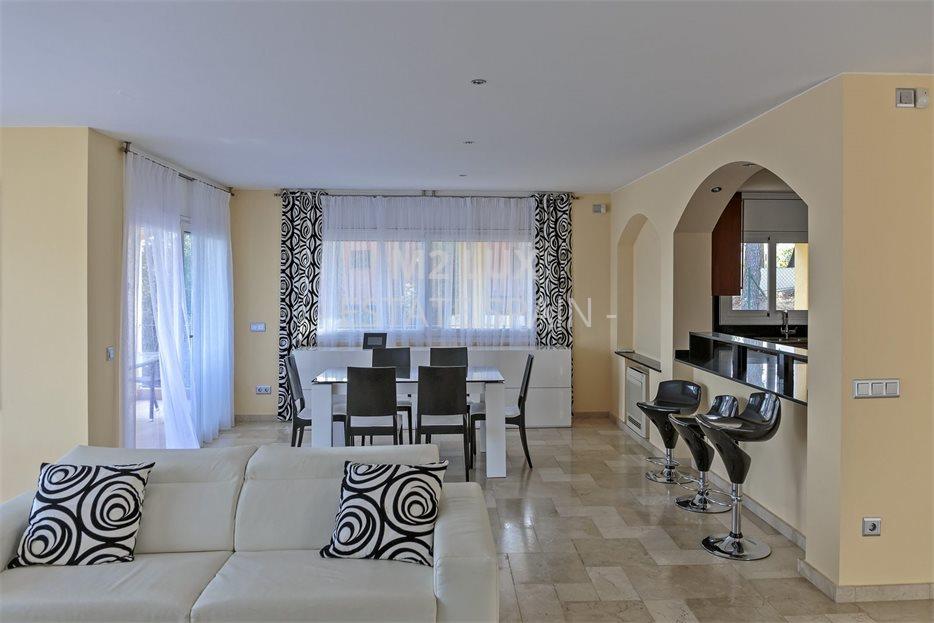 Вилла в Сан-Антони-де-Калонже 388 м2 №VL20525B6898  - Продажа - 16 large