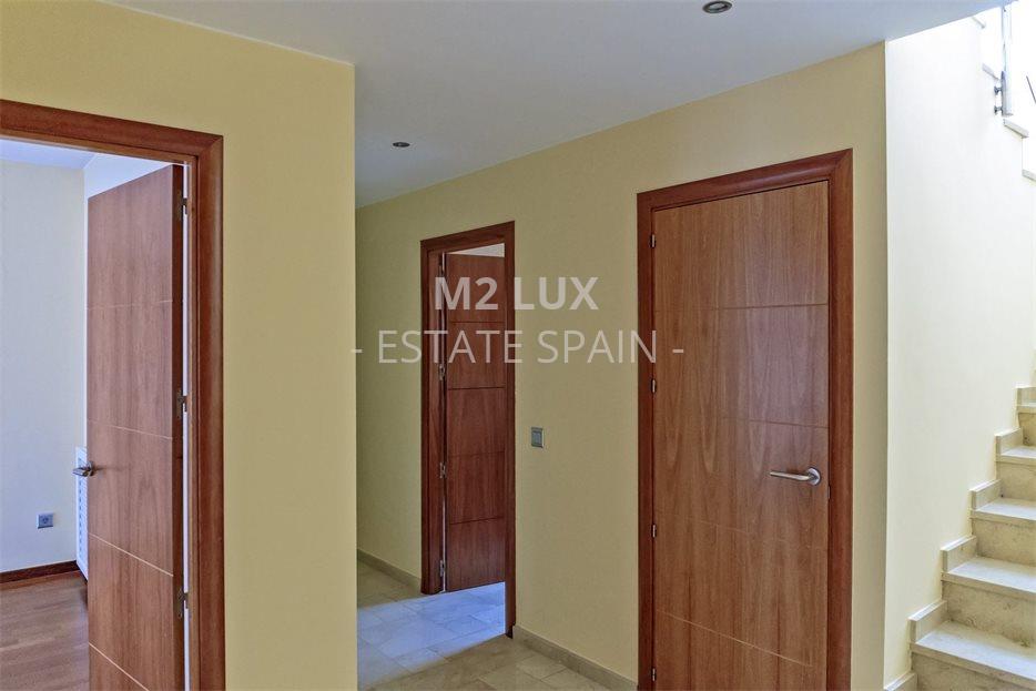 Вилла в Сан-Антони-де-Калонже 388 м2 №VL20525B6898  - Продажа - 25 large