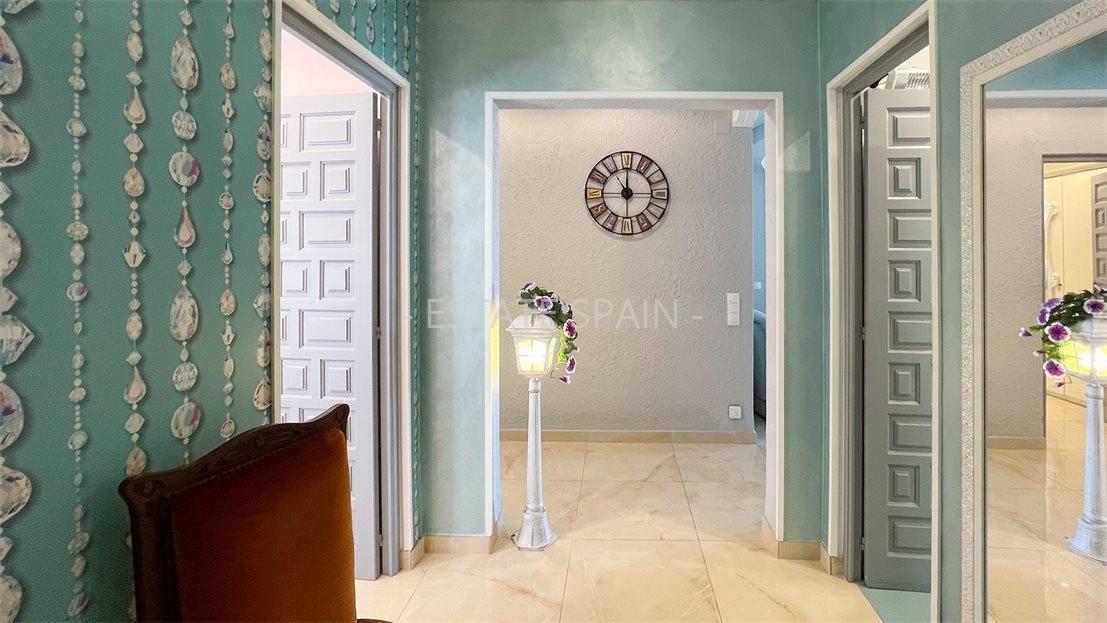 Вилла в Дении 450 м2 №VL2210733C41  - Продажа - 50 large