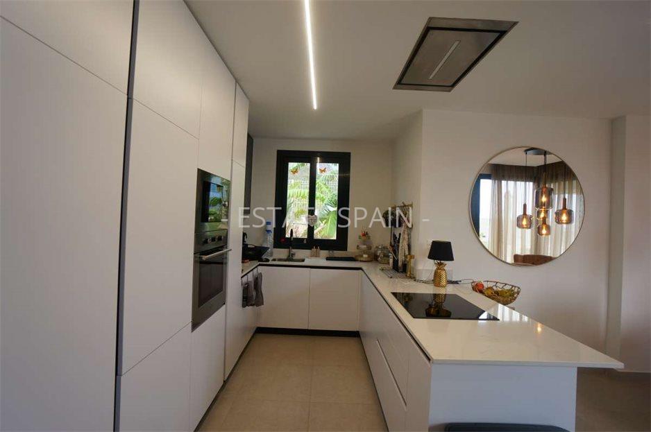 Вилла в Полопе 170 м2 №VL2310499407  - Продажа - 10 large