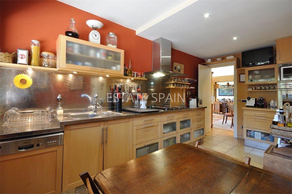 Дом в Сан-Андрес-де-Льеванерас 366 м2 №VL197291AED3  - Продажа - 34 large