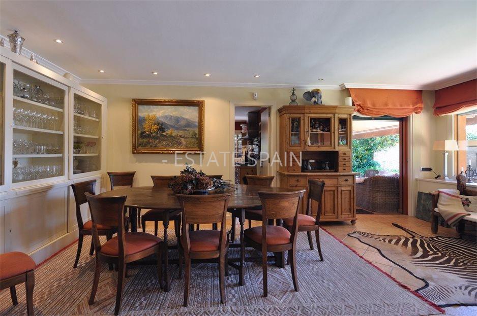 Дом в Сан-Андрес-де-Льеванерас 366 м2 №VL197291AED3  - Продажа - 27 large