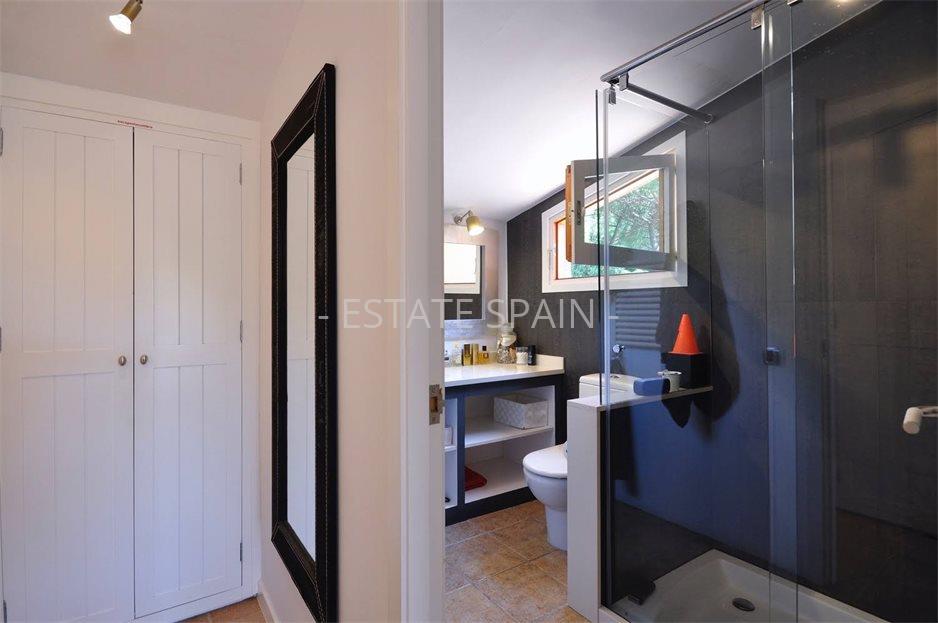 Дом в Сан-Андрес-де-Льеванерас 366 м2 №VL197291AED3  - Продажа - 46 large