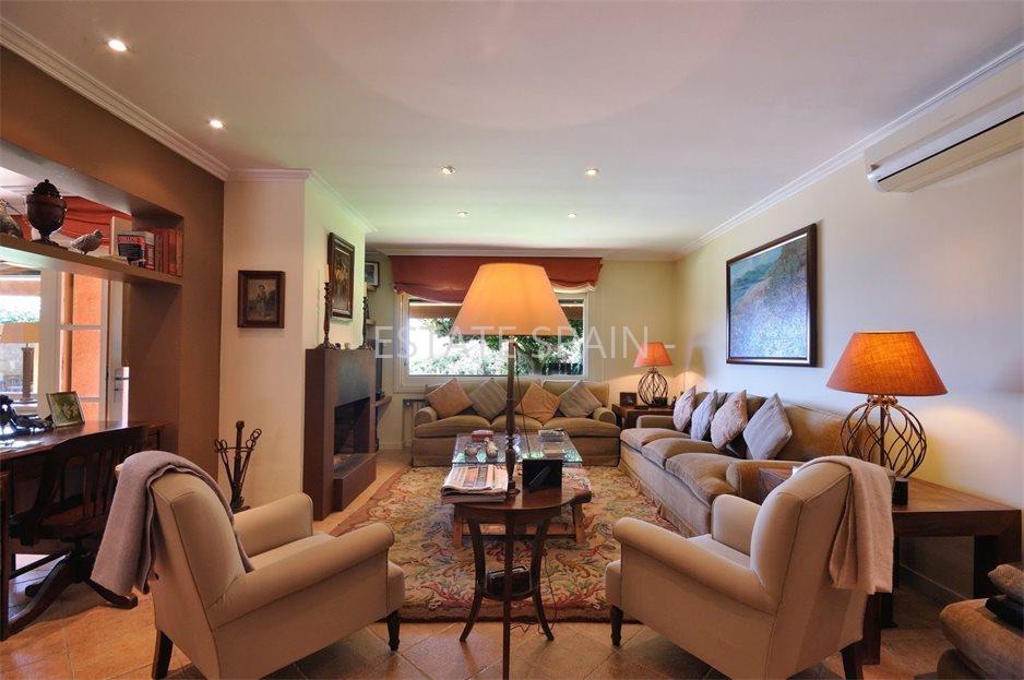 Дом в Сан-Андрес-де-Льеванерас 366 м2 №VL197291AED3  - Продажа - 25 large