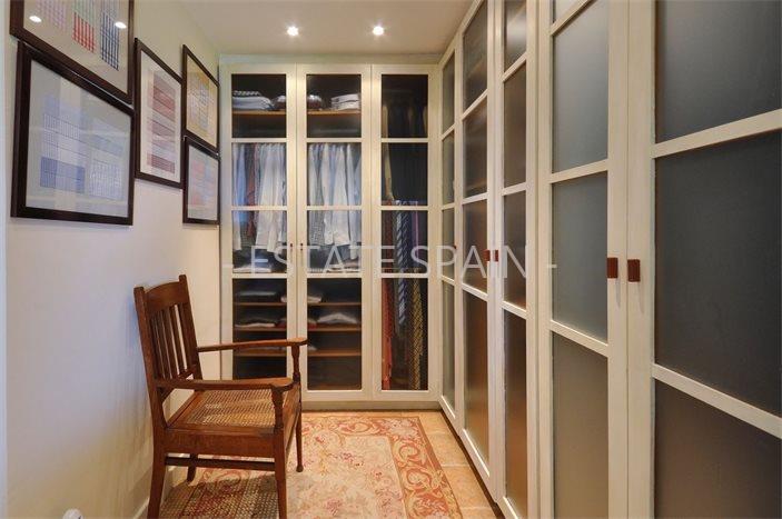 Дом в Сан-Андрес-де-Льеванерас 366 м2 №VL197291AED3  - Продажа - 40 preview