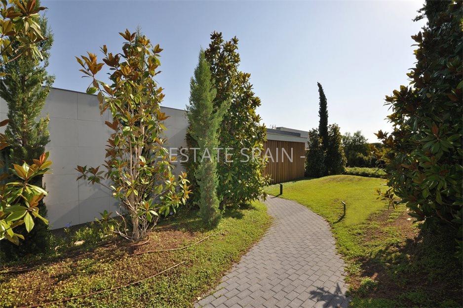 Дом в Сан-Андрес-де-Льеванерас 1300 м2 №VL19729DC27E  - Продажа - 64 large