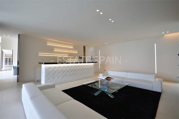 Дом в Сан-Андрес-де-Льеванерас 1300 м2 №VL19729DC27E  - Продажа - 35 preview