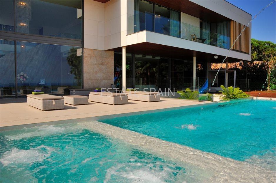 Дом в Сан-Андрес-де-Льеванерас 1300 м2 №VL19729DC27E  - Продажа - 12 large