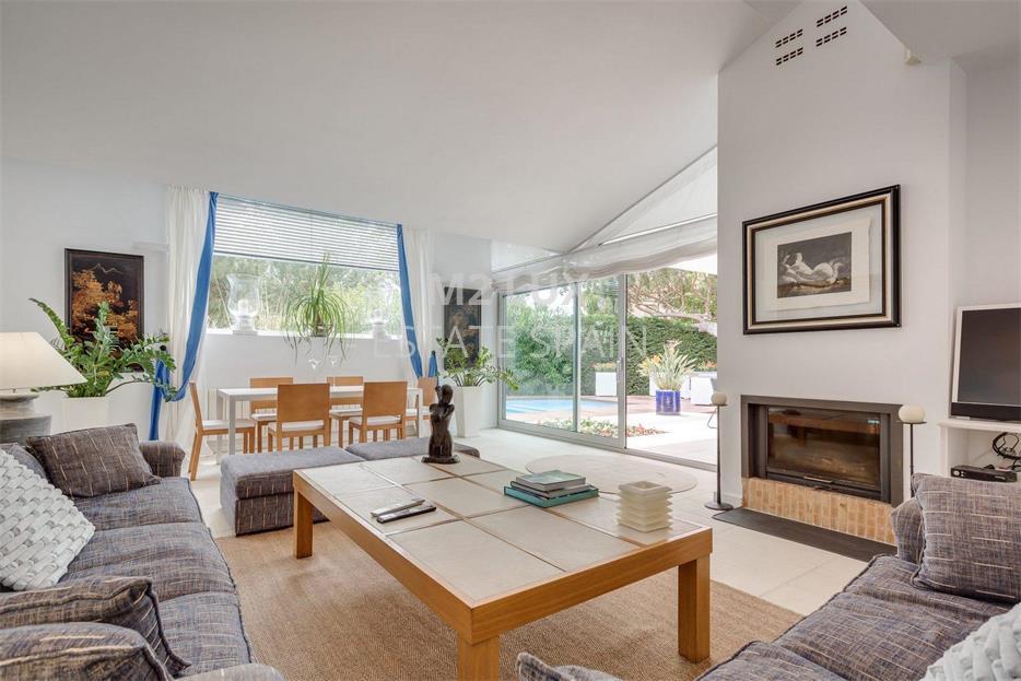 Вилла в Сагаро 205 м2 №VL1886E705  - Продажа - 2 large