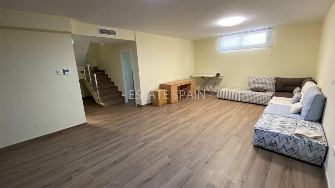 Вилла в Финестрате 240 м2 №VL221060D8BF  - Продажа - 39 large