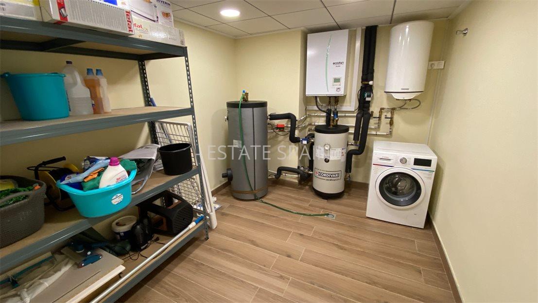 Вилла в Финестрате 240 м2 №VL221060D8BF  - Продажа - 45 large