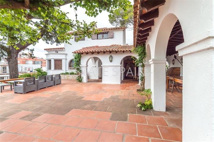 Особняк в Ллорет-де-Маре 502 м2 №VL23620BEE45  - Продажа - 46 preview