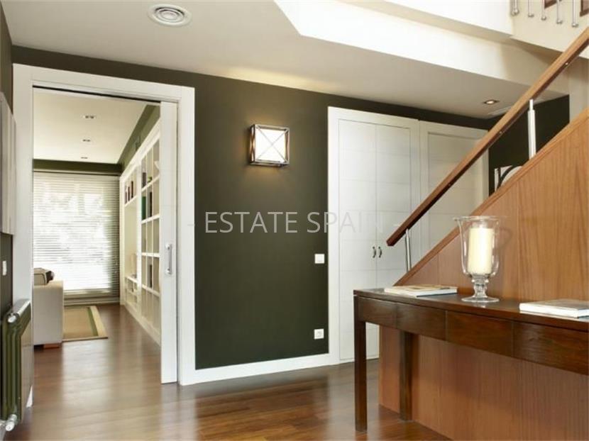 Шале в Сан-Висенс-Де-Монтальт 217 м2 №TAU183126E1  - Продажа - 18 large