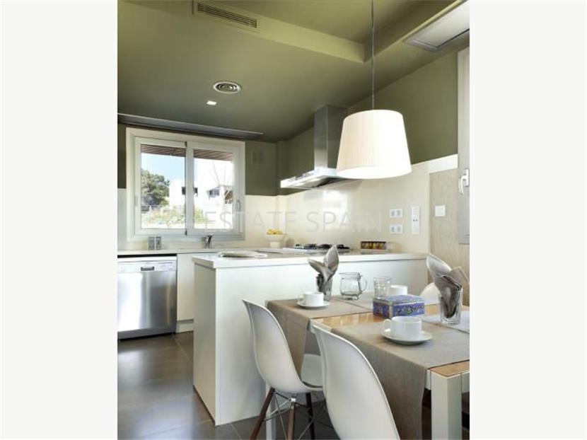 Шале в Сан-Висенс-Де-Монтальт 217 м2 №TAU183126E1  - Продажа - 4 large