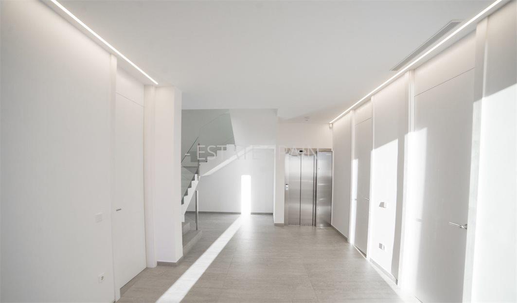 Вилла в Плайя-де-Аро 450 м2 №VL197223CD47  - Продажа - 95 large