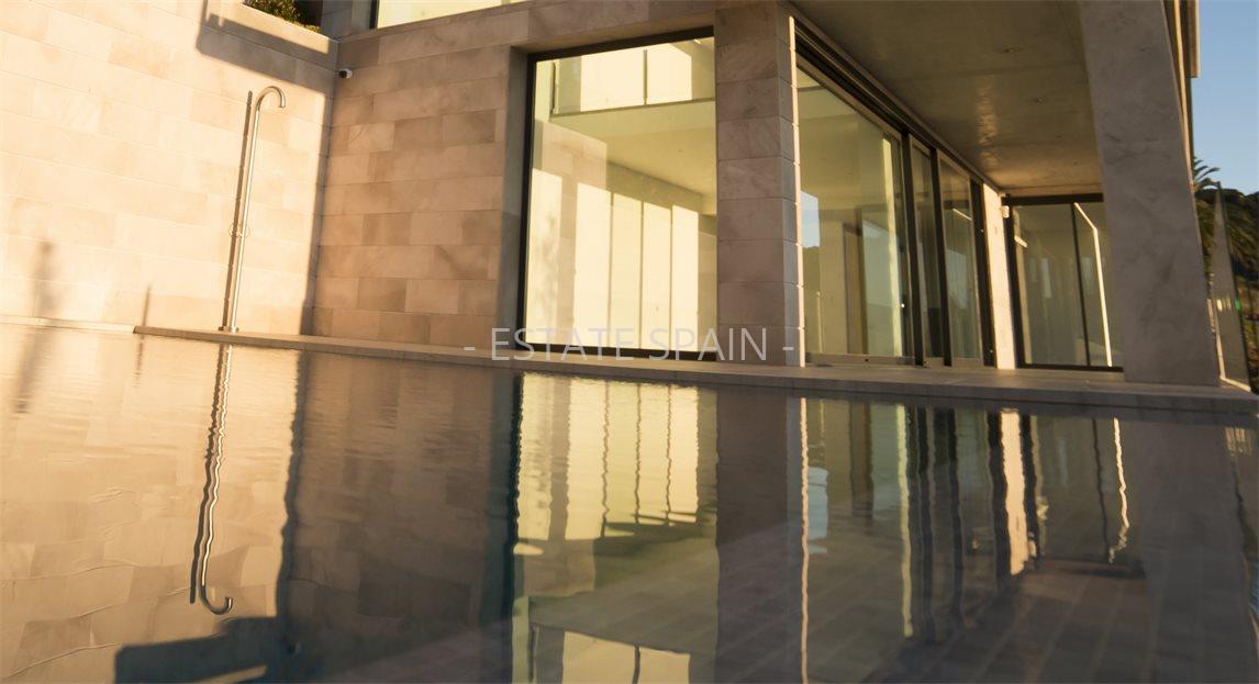 Вилла в Плайя-де-Аро 450 м2 №VL197223CD47  - Продажа - 60 large