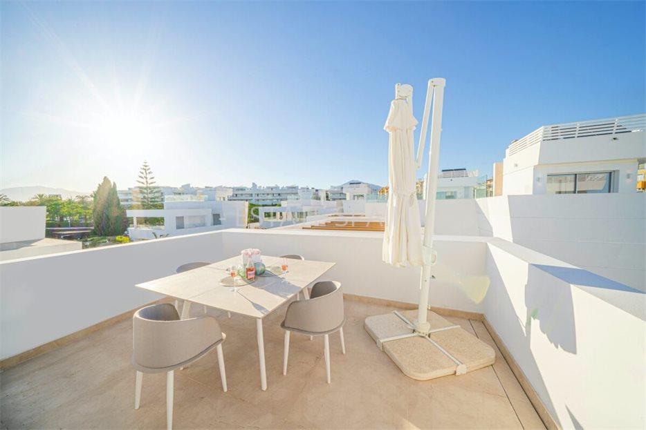 Вилла в Сан-Педро-де-Алькантара 290 м2 №VL2012281FCA7  - Продажа - 9 large