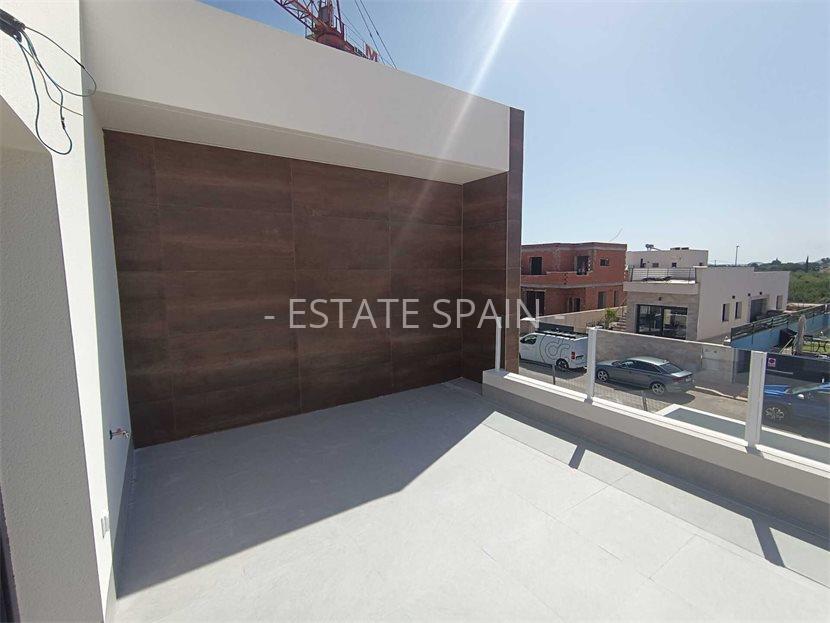 Вилла в Дайя Нуэва 96 м2 №VL2591724EEB  - Продажа - 16 large