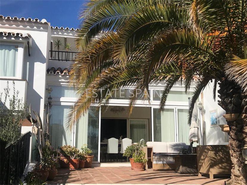 Таунхаус в Марбелье 278 м2 №BL2510319D1FD  - Продажа - 1 large
