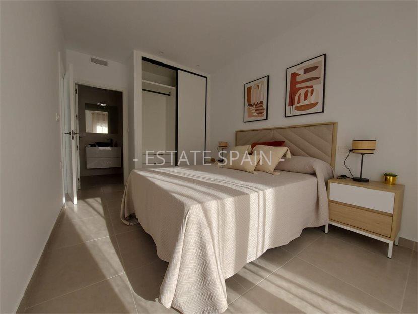 Вилла в Рольдан 74 м2 №VL2591754385  - Продажа - 18 large