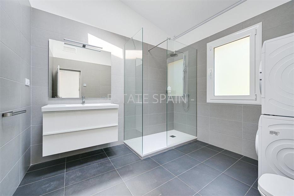 Вилла в Ллорет-де-Маре 397 м2 №VL2591209D8F  - Продажа - 44 large