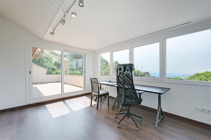 Вилла в Ллорет-де-Маре 397 м2 №VL2591209D8F  - Продажа - 29 preview