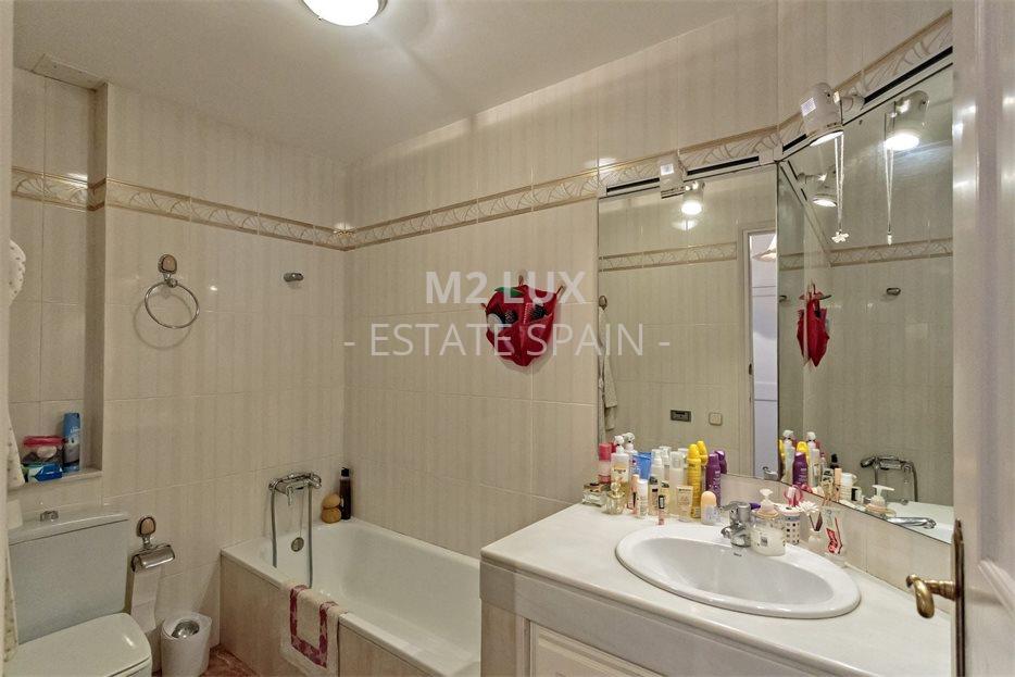 Усадьба в Сан-Фелиу-де-Гишольс 520 м2 №VL194245D65E  - Продажа - 38 large