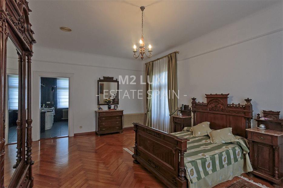 Усадьба в Сан-Фелиу-де-Гишольс 520 м2 №VL194245D65E  - Продажа - 31 large