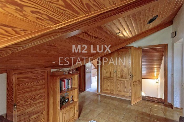 Усадьба в Сан-Фелиу-де-Гишольс 520 м2 №VL194245D65E  - Продажа - 47 preview