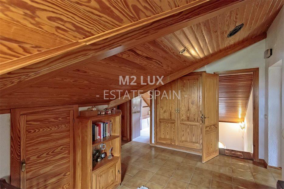 Усадьба в Сан-Фелиу-де-Гишольс 520 м2 №VL194245D65E  - Продажа - 47 large