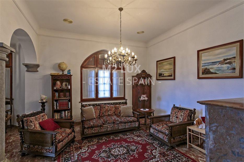 Усадьба в Сан-Фелиу-де-Гишольс 520 м2 №VL194245D65E  - Продажа - 16 large