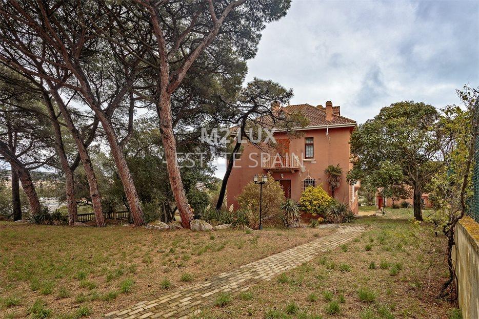 Усадьба в Сан-Фелиу-де-Гишольс 520 м2 №VL194245D65E  - Продажа - 7 large