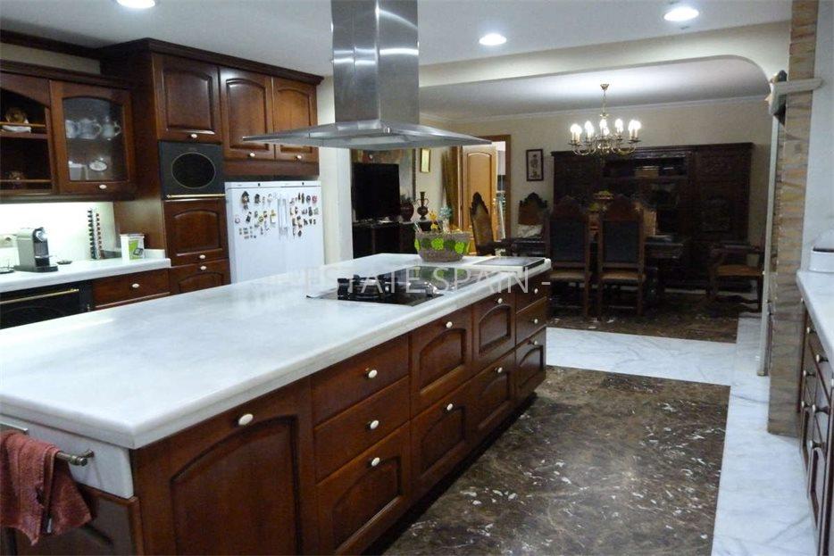 Вилла в Чиве 780 м2 №VL209940C1B  - Продажа - 27 large