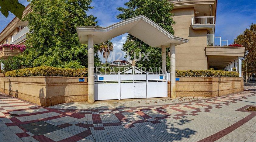 Апартаменты в Сан-Фелиу-де-Гишольс 98 м2 №ART22395B55C  - Продажа - 1 preview