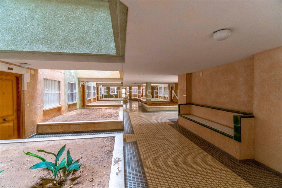 Апартаменты в Торревьехе 75 м2 №ART191073C6A5  - Продажа - 35 large