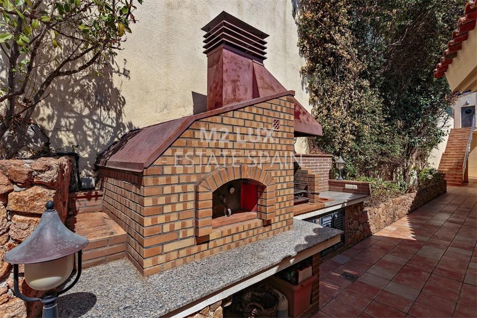 Дом в Сан-Фелиу-де-Гишольс 467 м2 №VL18815F299  - Продажа - 51 large