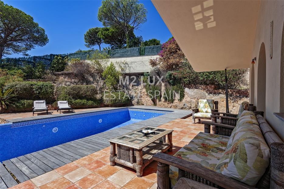 Дом в Сан-Фелиу-де-Гишольс 467 м2 №VL18815F299  - Продажа - 50 large