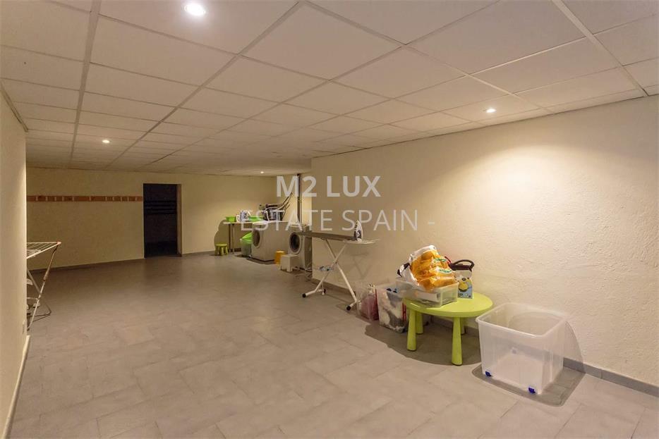 Дом в Сан-Фелиу-де-Гишольс 467 м2 №VL18815F299  - Продажа - 59 large