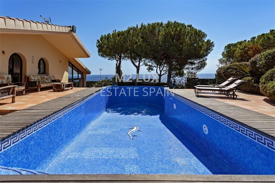 Дом в Сан-Фелиу-де-Гишольс 467 м2 №VL18815F299  - Продажа - 44 large